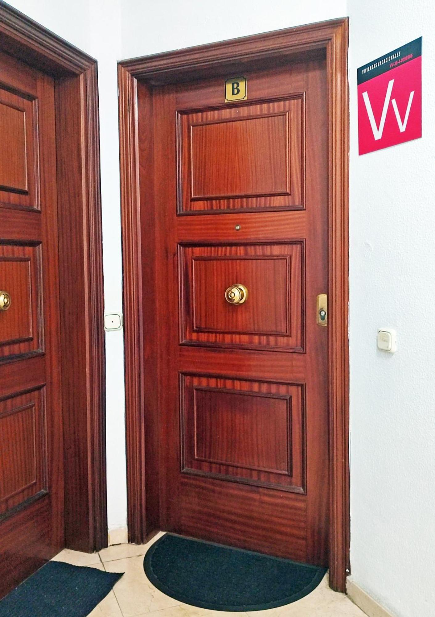 Santa Cruz De Tenerife, Piso Centrico, Amplio Y Con Garaje Exterior foto