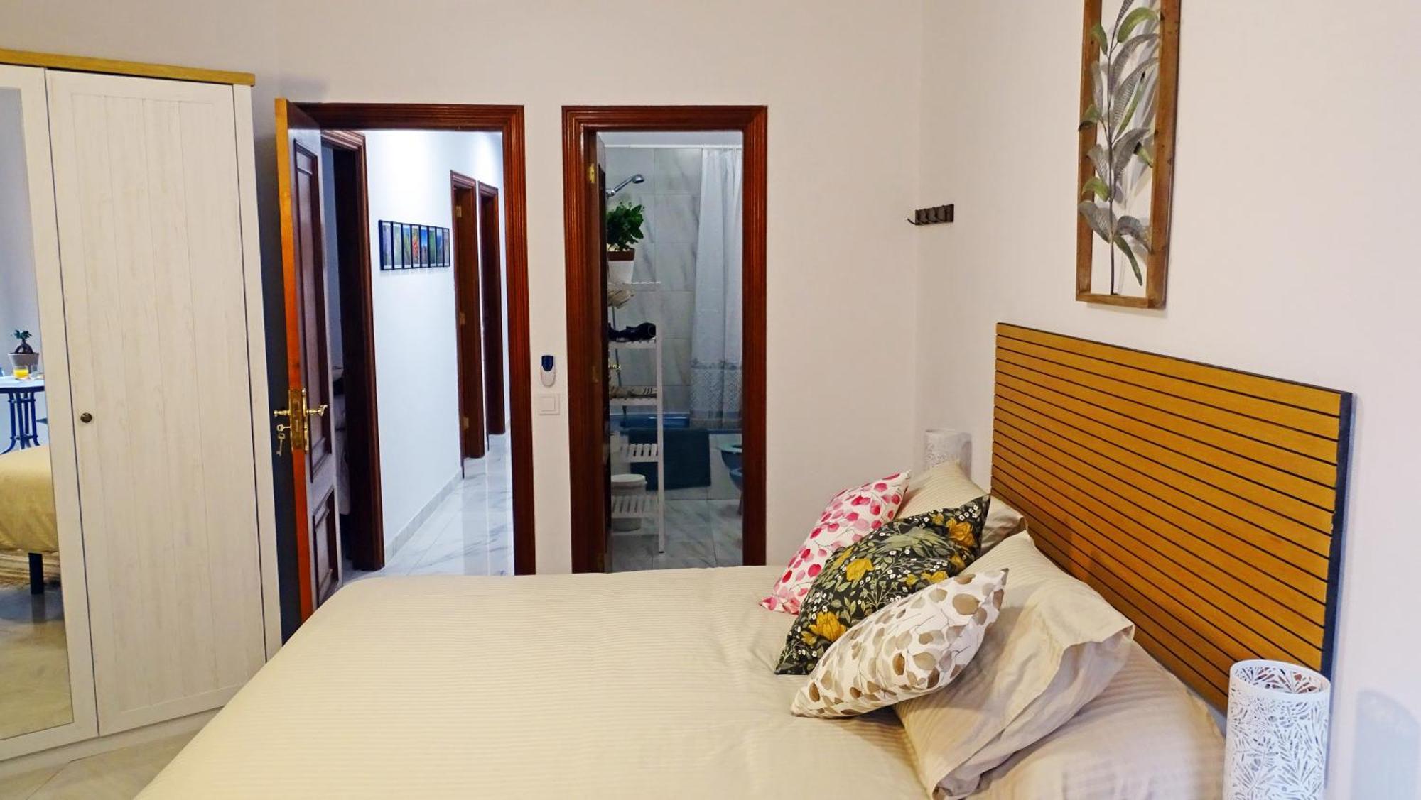 Santa Cruz De Tenerife, Piso Centrico, Amplio Y Con Garaje Exterior foto